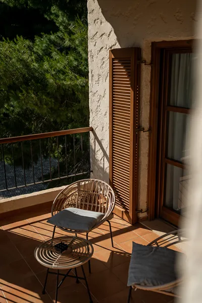 Kaminos Hotel by Nin & Bau