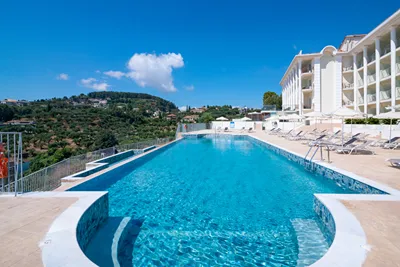 Avalon Palace Hotel by GHH