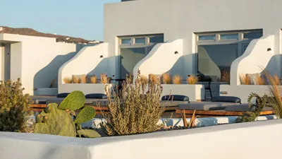 Volcanic Arc Santorini Suites