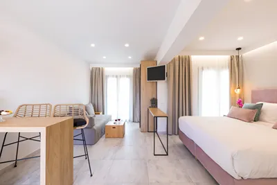 V Luxury Suites Corfu