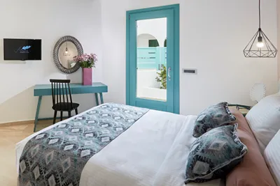 Almyriki Beach Villa Santorini