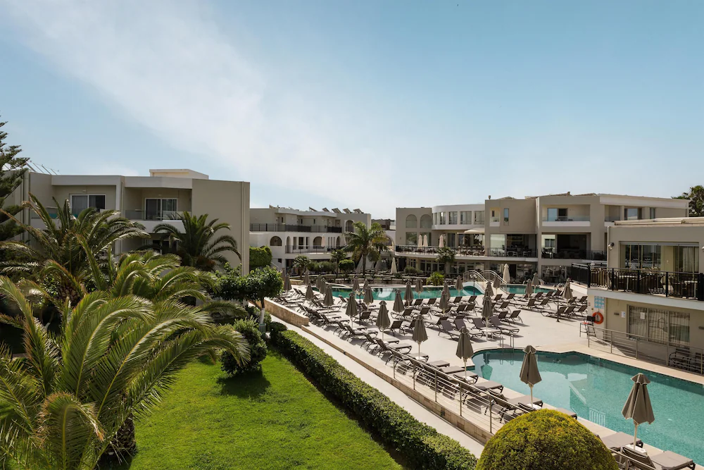 Vantaris Palace Hotel