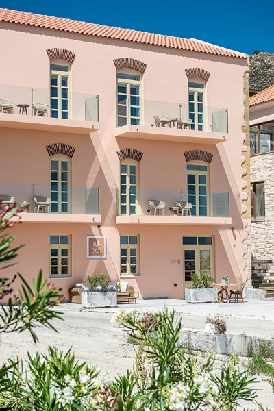 Avra Apartments Kolymbari Harbour