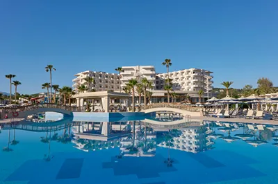 Atlantica Ocean Beach Resort
