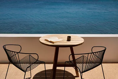 Minos Beach Art Hotel