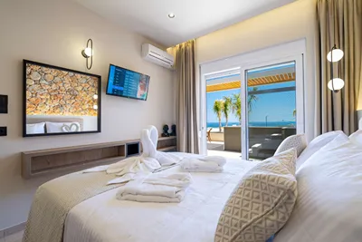 Venezia Luxury Living