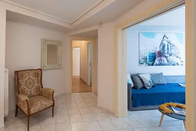 Blue Ark Romantic Studio under Acropolis