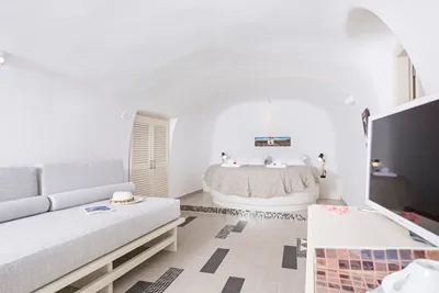 Ambition Suites Santorini