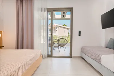 Dionisos Luxury Villas