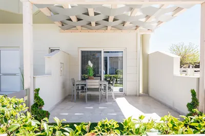 Minthi Boutique Apartments