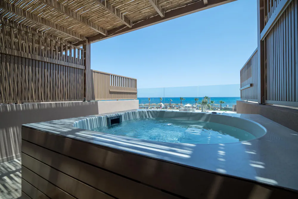 Senseana Sea Side Resort & Spa