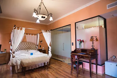 Anastazia Luxury Suites & Spa