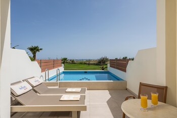 Vantaris Palace Hotel