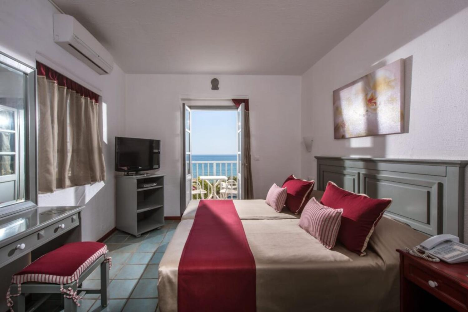 Silva Beach Hotel