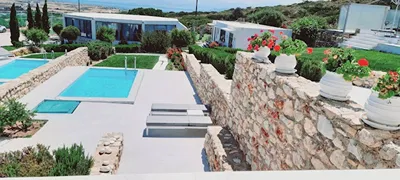 Naoussa Hills Boutique Resort