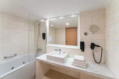 KRESTEN ROYAL EUPHORIA RESORT