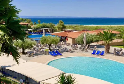 VILLAGE MARE HOTEL