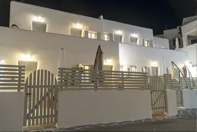 Porto Naoussa Hotel Paros