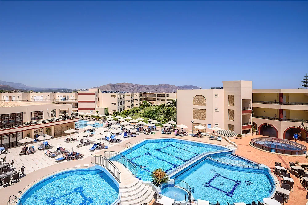 Vantaris Palace Hotel