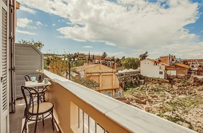 Suitas Athens