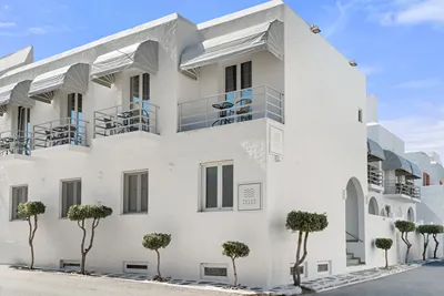 Polos Hotel Paros by GHH