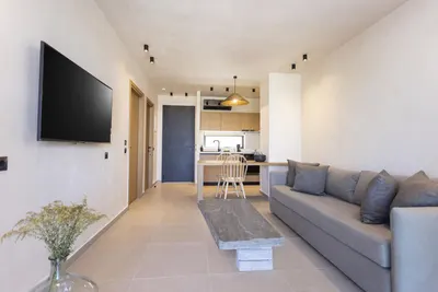Pnoes Luxury Suites