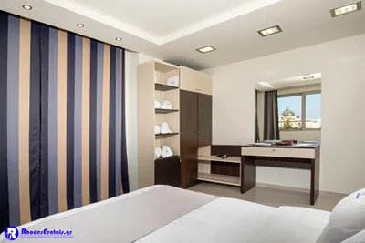 Rhodes Central Suite