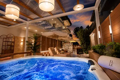 Elle Rooms & Suites