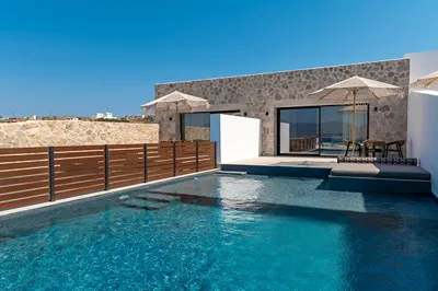 Scylla Concept Suites Milos