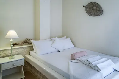 Oceanis Rooms