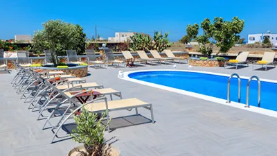 MONOLiTHIA Santorini