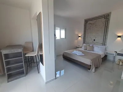 Kapahi Suites Apartments