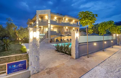 Iliomagic Luxury Suites