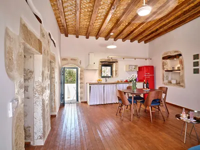 Kambos House Kimolos