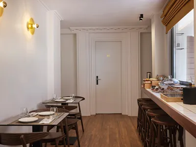 Astikon House