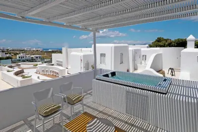 Andronikos Hotel