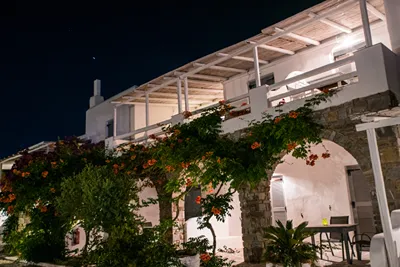 Ostria Studios & Apartments