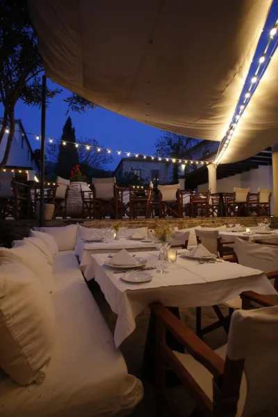 Bratsera Hotel Hydra