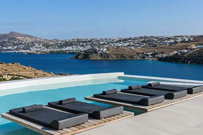 Whitelist Mykonos 2