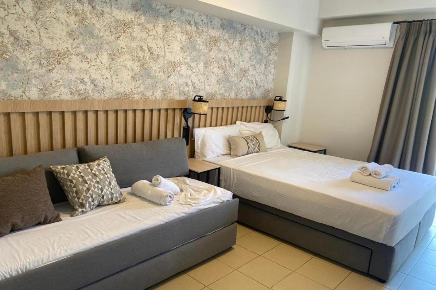 Aqua Beachfront Elegant Hotel