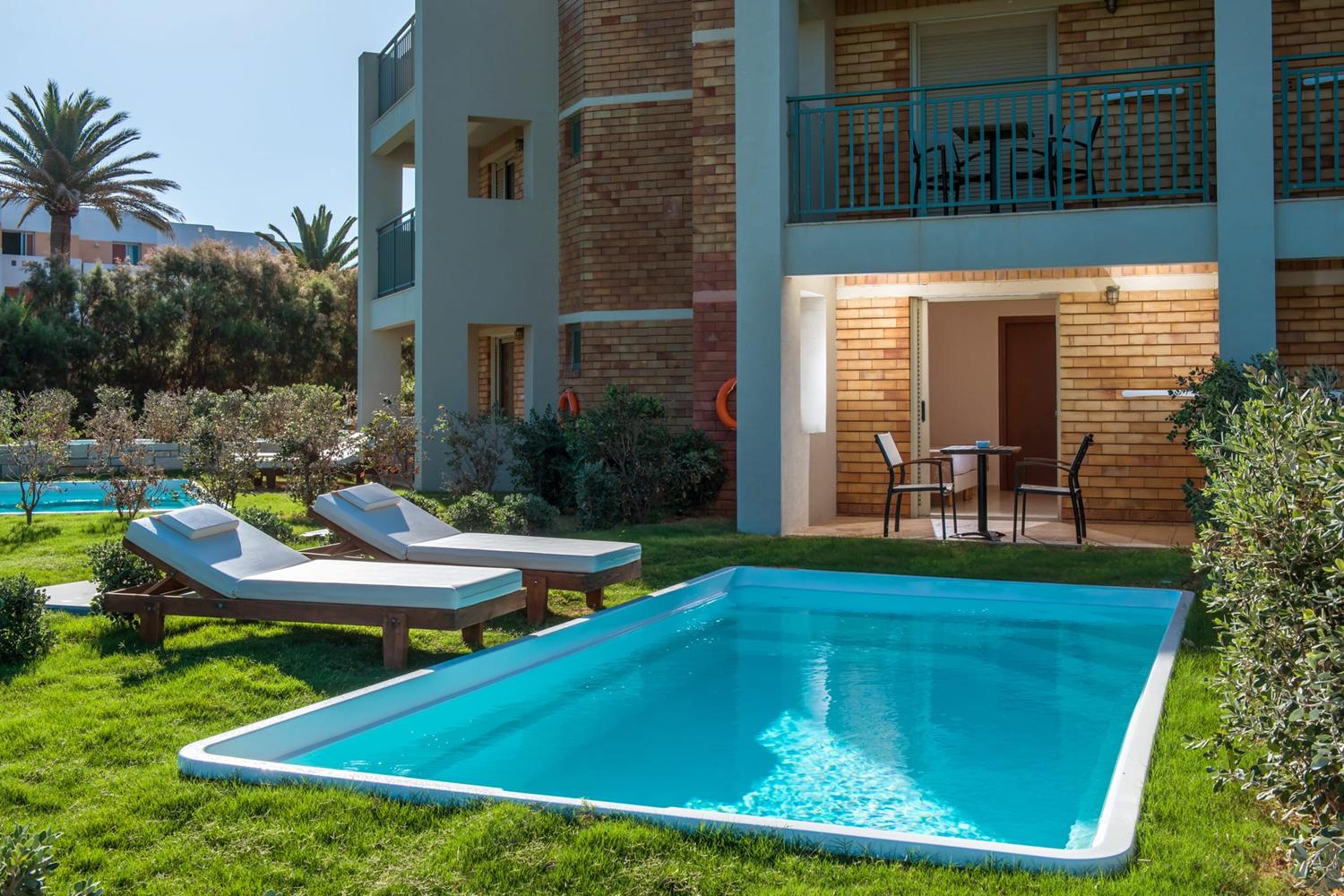 Bella Beach Hotel
