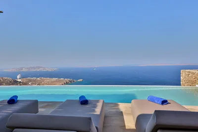 Altavista Villa