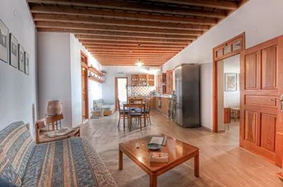 Thea Villas & Suite