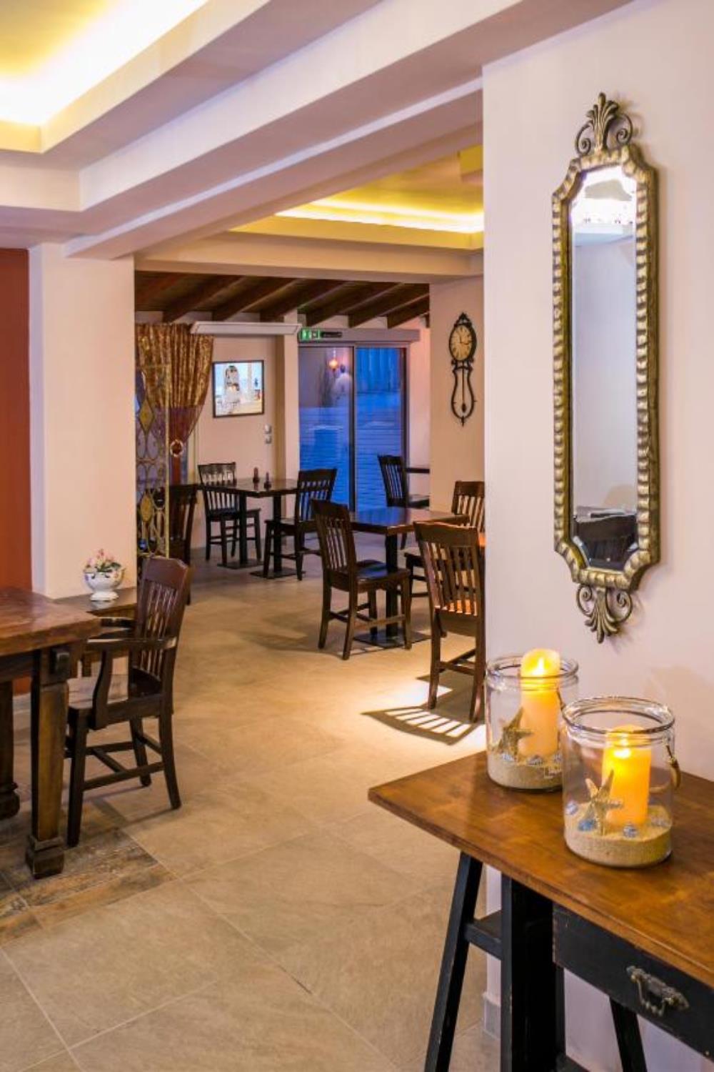 Thalassies Hotel