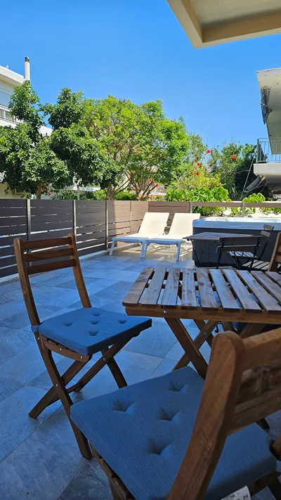 Rhodes City University Suite