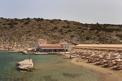 Mandraki Beach Resort