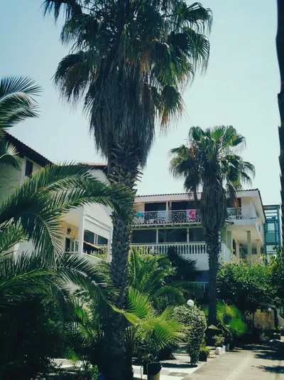 HOTEL VILLA GEORGE