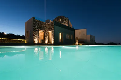 Amaranthine Villa Santorini