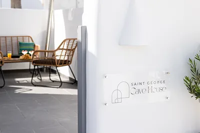 Saint George Cave House Santorini