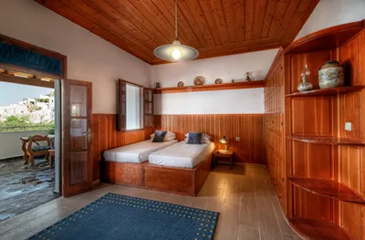 Thea Villas & Suite